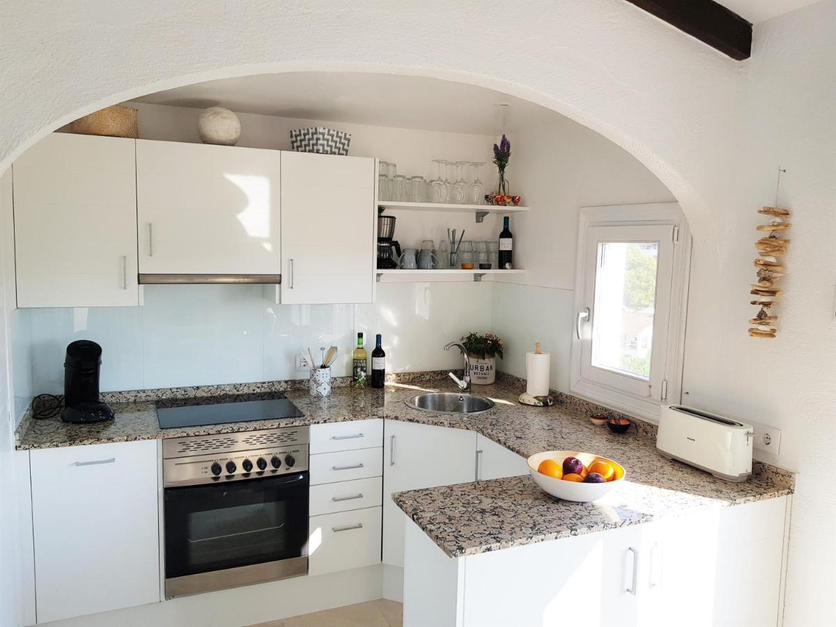 Neu Renovierte Villa Mit Privatem Pool Fusslaeufig Zum Meer Benissa Exterior foto