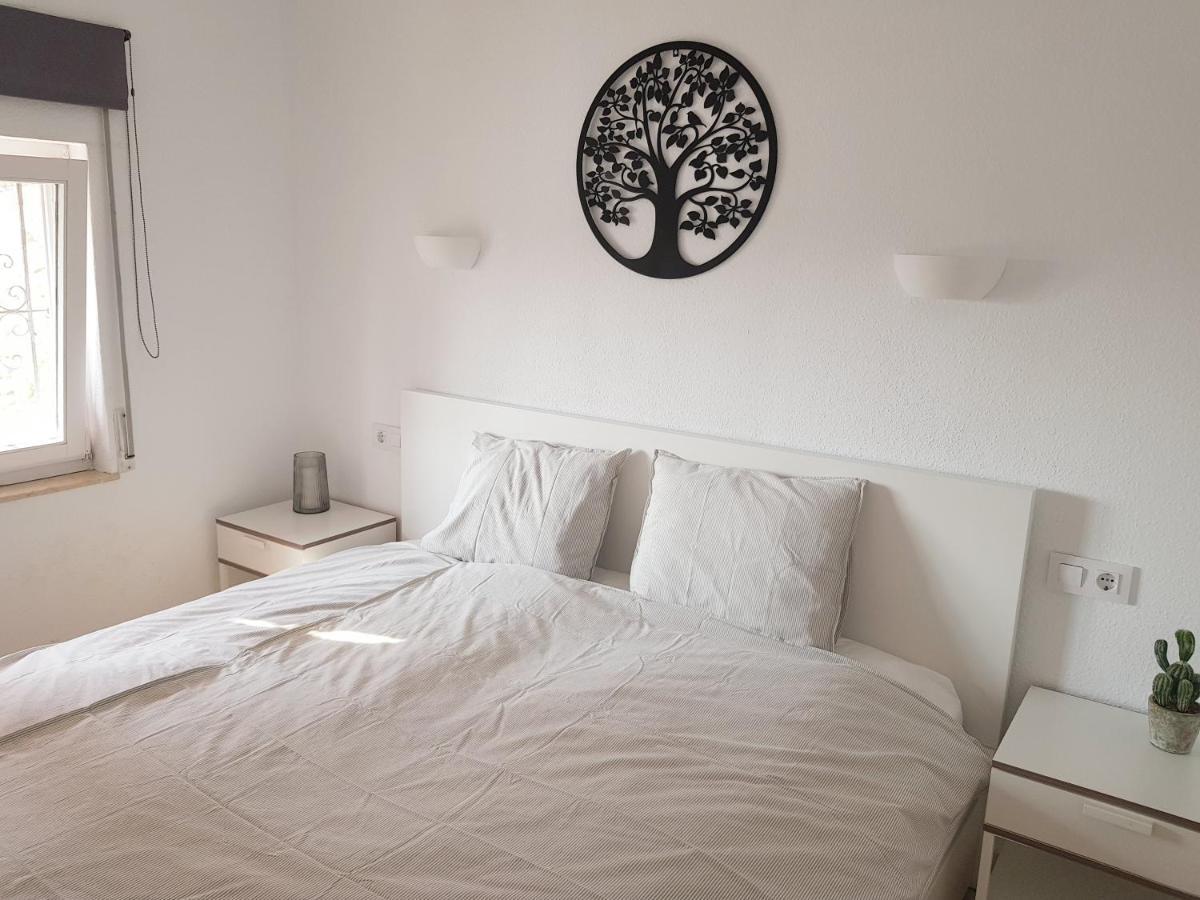 Neu Renovierte Villa Mit Privatem Pool Fusslaeufig Zum Meer Benissa Exterior foto